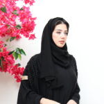 ⁦عباية بشت بتطريز اسود بشك على اكتاف⁩ - الصورة ⁦4⁩