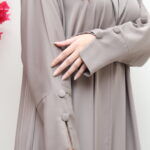 ⁦عباية بيج لياقه كسرات من الخلف⁩ - الصورة ⁦7⁩