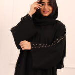 ⁦عبايه كلوش بتطريز شريط شك من اجناب و خلف⁩ - الصورة ⁦8⁩