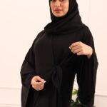 ⁦عبايه كلوش لف محدده بفصوص اسود من اكتاف⁩ - الصورة ⁦8⁩