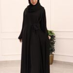 ⁦عبايه كلوش لف محدده بفصوص اسود من اكتاف⁩ - الصورة ⁦10⁩