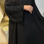 ⁦عباية كلوش بتطريز مموج من الأكمام و أسفل العباية⁩ - الصورة ⁦6⁩