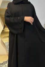 ⁦عباية كلوش بتطريز مموج من الأكمام و أسفل العباية⁩ - الصورة ⁦6⁩