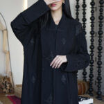 عباية كلوش بياقة ومطرزة