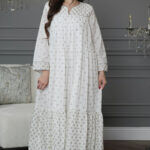 ⁦جلابيه ابيض كويتيه ترتر كامل على شكل ورود صغير⁩ - الصورة ⁦4⁩