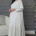 جلابيه ابيض كويتيه ترتر كامل على شكل ورود صغير