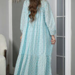 ⁦جلابيه سماوي بكلوش صغير و ترتر كامل على شكل ورود صغير⁩ - الصورة ⁦2⁩