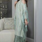 فستان تيفاني مطرزه بترتر و هدب من اطراف