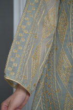 ⁦جلابيه تيفاني خليجيه بلياقه و بترتر ذهبي⁩ - الصورة ⁦3⁩