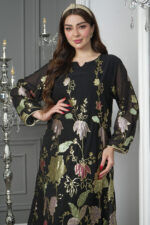 جلابيه اسود بترتر كامل على شكل ورود