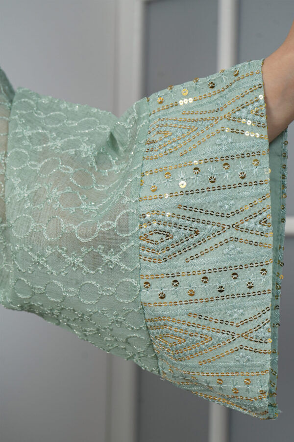 ⁦جلابيه تيفاني خليجيه بترتر⁩ - الصورة ⁦3⁩