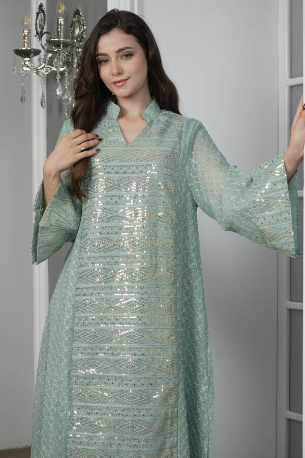 ⁦جلابيه تيفاني خليجيه بترتر⁩ - الصورة ⁦6⁩