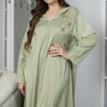 ⁦جلابية مغربي تيفاني بتطريز خرز لامع⁩ - الصورة ⁦5⁩