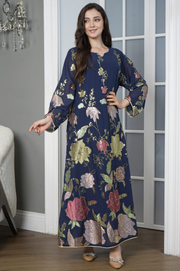 ⁦جلابيه كحلي بترتر كامل على شكل ورود⁩ - الصورة ⁦7⁩