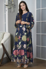 ⁦جلابيه كحلي بترتر كامل على شكل ورود⁩ - الصورة ⁦5⁩