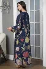 ⁦جلابيه كحلي بترتر كامل على شكل ورود⁩ - الصورة ⁦6⁩