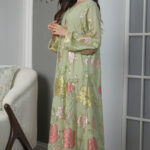 ⁦جلابيه تيفاني بترتر كامل على شكل ورود⁩ - الصورة ⁦4⁩