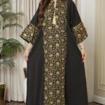 ⁦جلابيه اسود خليجيه بلياقه⁩ - الصورة ⁦2⁩