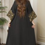 ⁦جلابيه اسود خليجيه بلياقه⁩ - الصورة ⁦4⁩