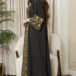 ⁦جلابيه اسود خليجيه بلياقه⁩ - الصورة ⁦8⁩