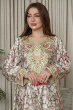 ⁦مخاوير احمر اماراتيه محدد من الحلق بفصوص (٤)⁩ - الصورة ⁦2⁩