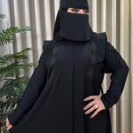 ⁦عباية بياقة و شك من الاكتاف بأسود⁩ - الصورة ⁦8⁩