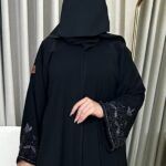 ⁦عباية شك اسود لامع في الأكمام⁩ - الصورة ⁦5⁩