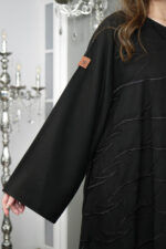 ⁦عباية حنين كلوش مطرزة بلاسود⁩ - الصورة ⁦8⁩