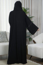 ⁦عبايه كارول كريب مطرزة بلون مخفي بلون اسود⁩ - الصورة ⁦6⁩