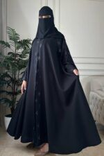 ⁦عبايه كلوش بتطريز مخفي من امام و كم بلون مخفي⁩ - الصورة ⁦7⁩