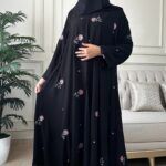 عباية كلوش شيفون مبطنه و مورده بلون وردي