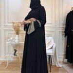 ⁦عباية ترف بشريط ورود ملونة⁩ - الصورة ⁦2⁩