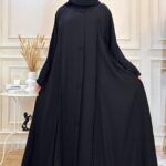 عباية ساده مغلقه بزراير مزينة