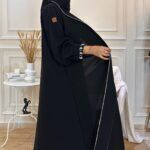 ⁦عبايه بليزر و شك لولو ابيض على اكمام⁩ - الصورة ⁦6⁩