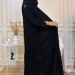 ⁦عباية كادي منثرة بتطريز اسود⁩ - الصورة ⁦4⁩