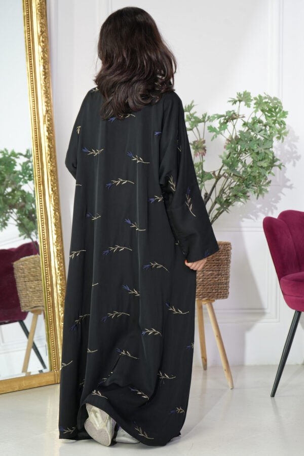 ⁦عبايه بناتي بتطريز كامل بلون نحاسي و كحلي⁩ - الصورة ⁦3⁩