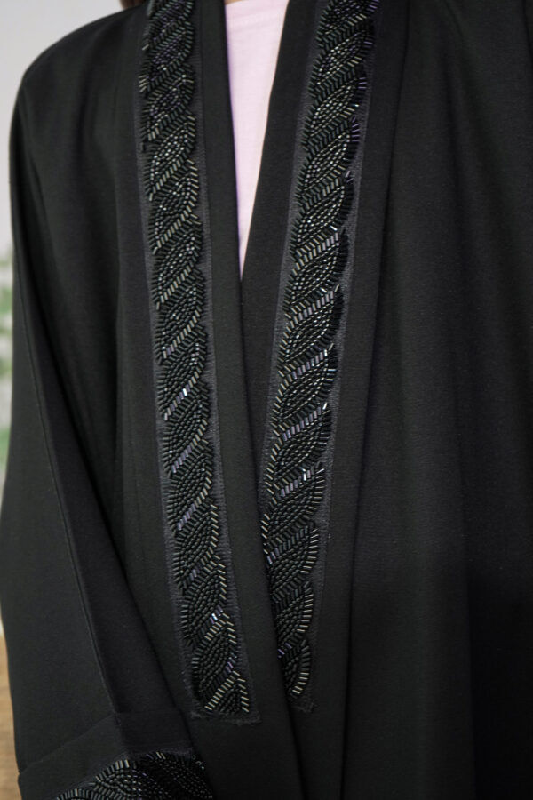 ⁦عباية بناتية بشريط شك⁩ - الصورة ⁦6⁩