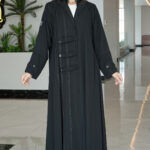 ⁦عباية كلوش ساده بقيطان اسود⁩ - الصورة ⁦9⁩