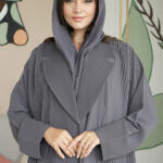 عباية بليزر رمادي بكسرات من الاجناب