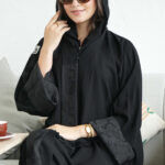 عبايه لهفة كريب كلاسيك بكم طي