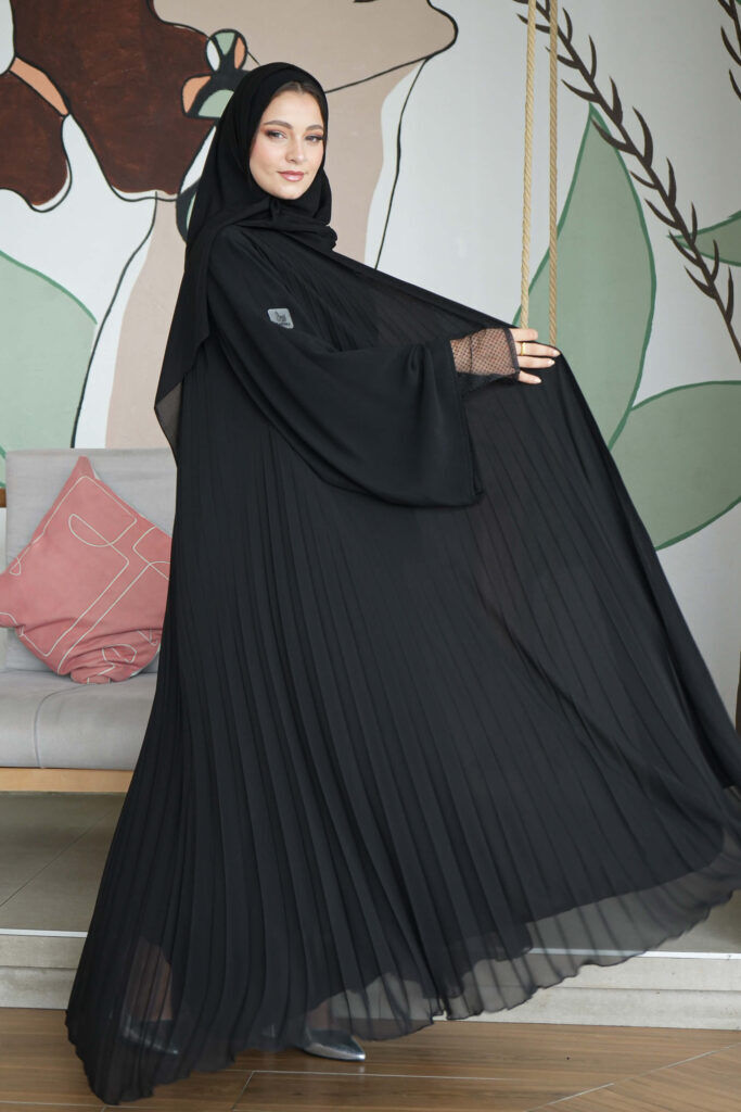 عبايات كلوش من زارينا