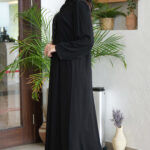 ⁦عباية بليزر كريب بشك اسود و خيوط مخفية بشك⁩ - الصورة ⁦5⁩