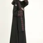 ⁦عباية برغندي كلوش بتطريز كلفه مخمل عنابي⁩ - الصورة ⁦7⁩