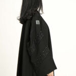 ⁦عباية كلوش بتطريز كلفه مخمل ورود اسود نص كلوش⁩ - الصورة ⁦7⁩