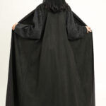 ⁦عباية بدقات بكم مفصول جاكار مشجره بالأسود⁩ - الصورة ⁦4⁩