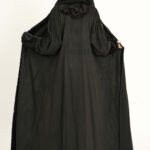 ⁦عباية شامواه بأطراف فروه شتوية⁩ - الصورة ⁦3⁩