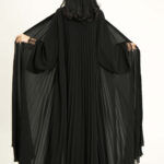 ⁦عباية كويتى كلوش قماش كسر كامل و كم دانتيل⁩ - الصورة ⁦2⁩