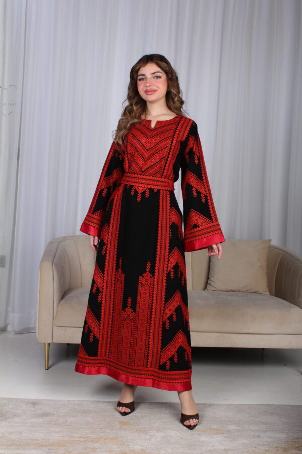 ⁦جلابية سدو بتطريز عربي فخم⁩ - الصورة ⁦8⁩