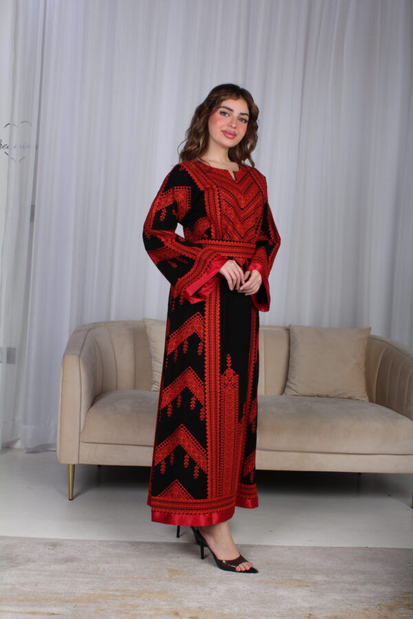 ⁦جلابية سدو بتطريز عربي فخم⁩ - الصورة ⁦11⁩