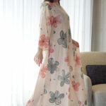 جلابيه وردي بلياقه مشجره وروده (7)